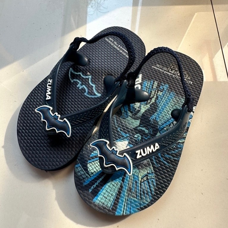 Preloved SendalJepitZumaBabyBatman