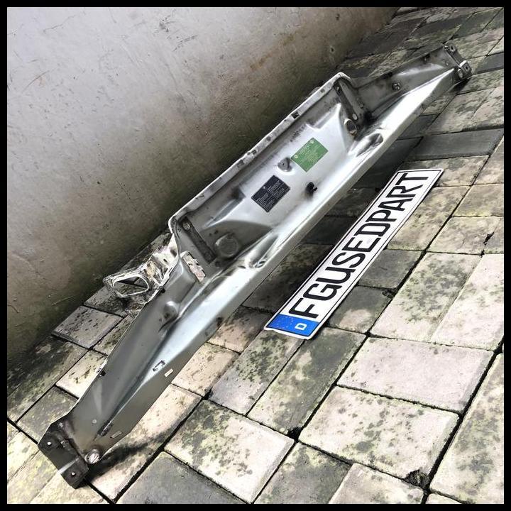 GRATIS ONGKIR ORIGINAL BMW E34 RADIATOR SUPPORT BRACKET 