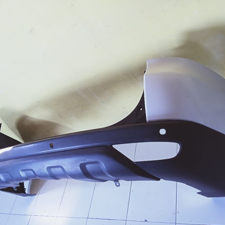 Bemper belakang Pajero sport 2010-2015.