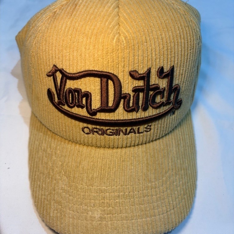 topi von dutch original with tag
