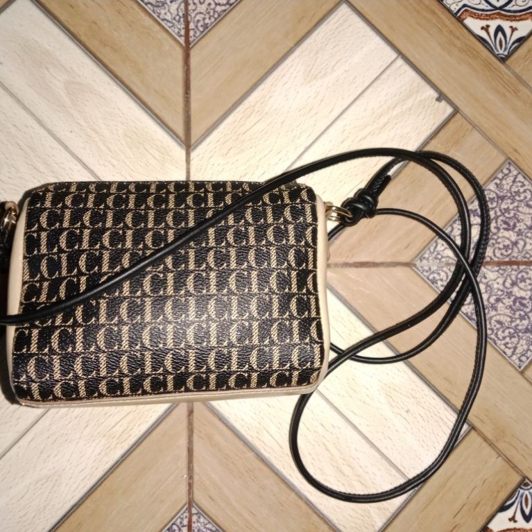 New les catino tas slempang hitam mini