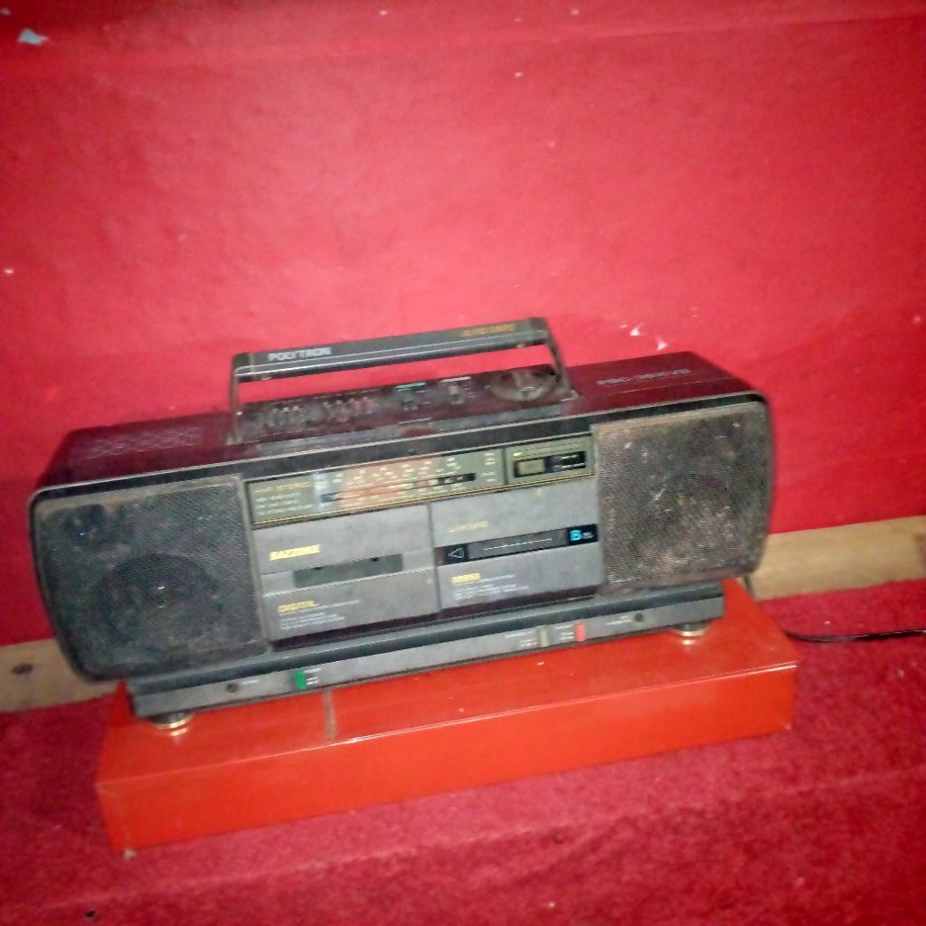 radio jadul Polytron PSC