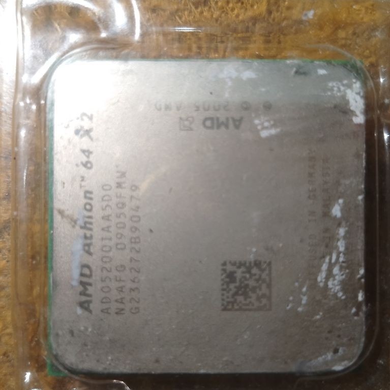 AMD ATHLON 64 X2