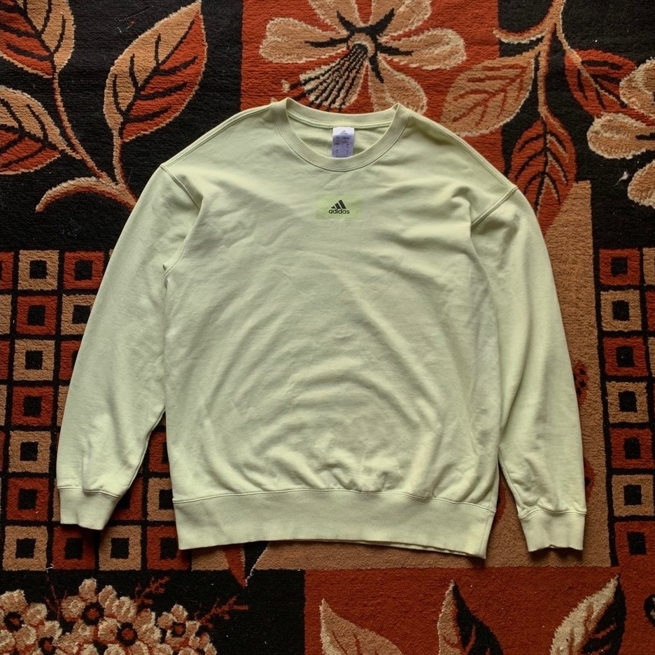 crewneck adidas second
