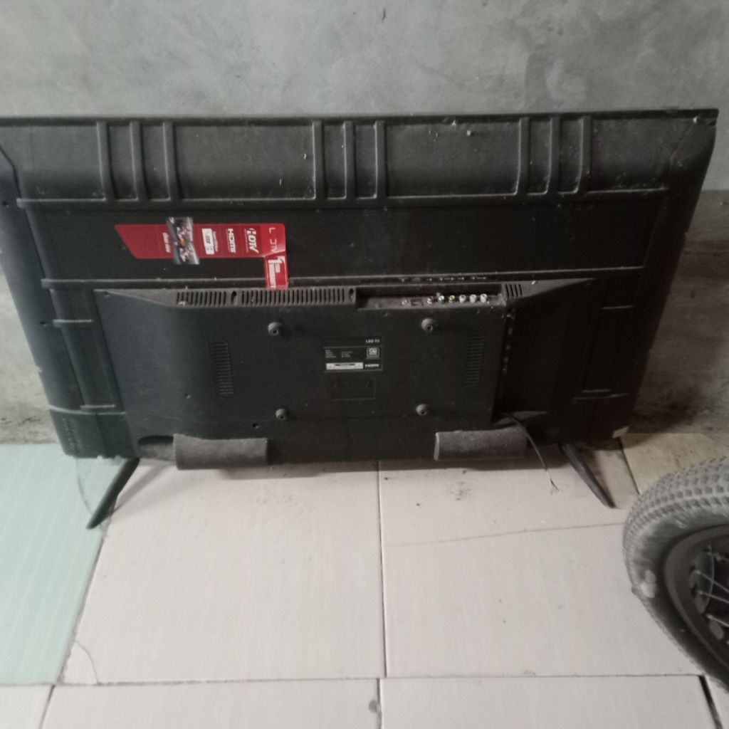 led tv bekas 43 in