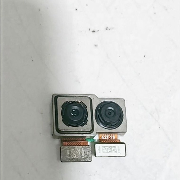 kamera belakang copotan hp Oppo f9 minus sedikit kurang jernih