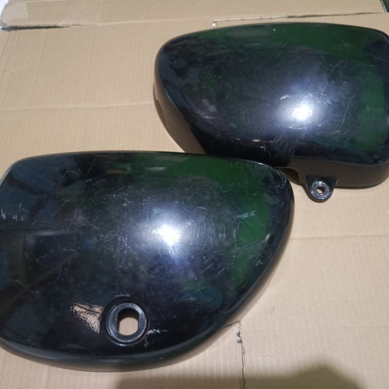 COVER BOX SAMPING COVER AKI ACCU W175 W 175 ORIGINAL
