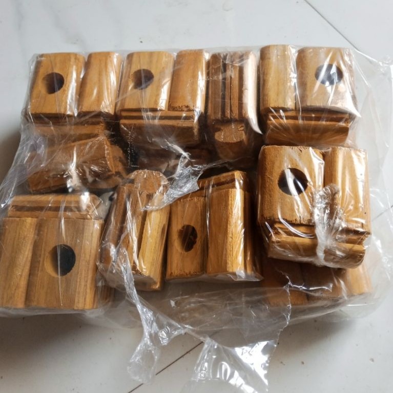 Stoper kotak sangkar burung
