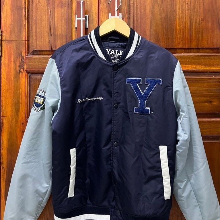 Pull&Bear Yale varsity bomber jacket