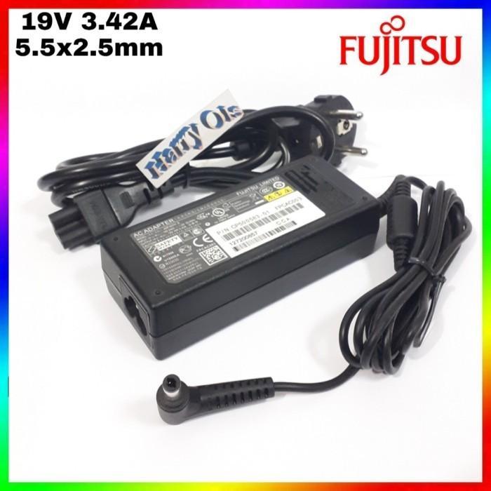 Adaptor Charger Casan Fujitsu LIFEBOOK T904 Tablet PC U904 E734 E744