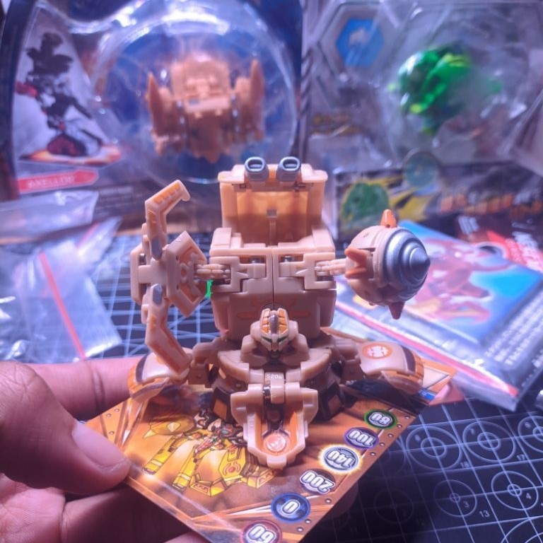 Bakugan Coredem + Battle Gear Rock Hammer
