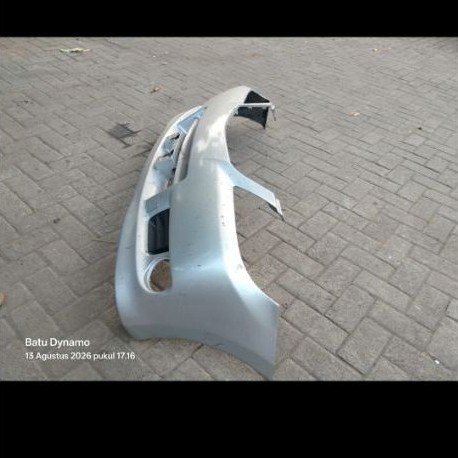 bumper Toyota Avanza old