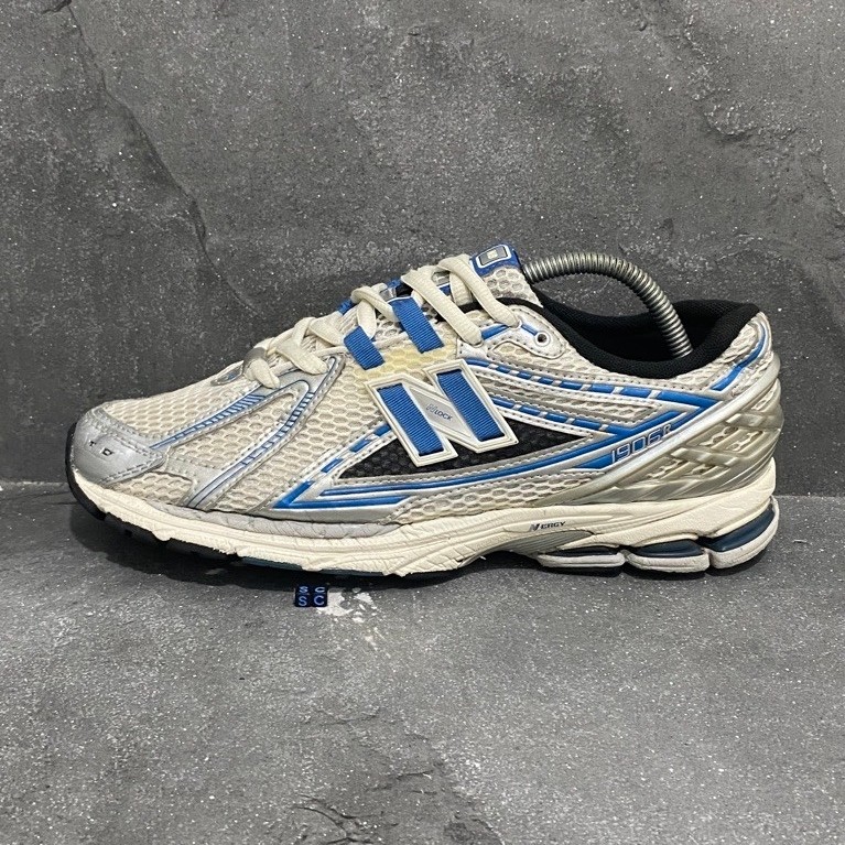 1906R A7605