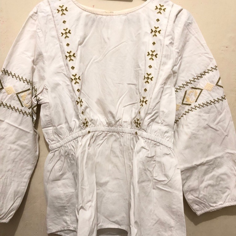 Preloved Blouse Ceil
