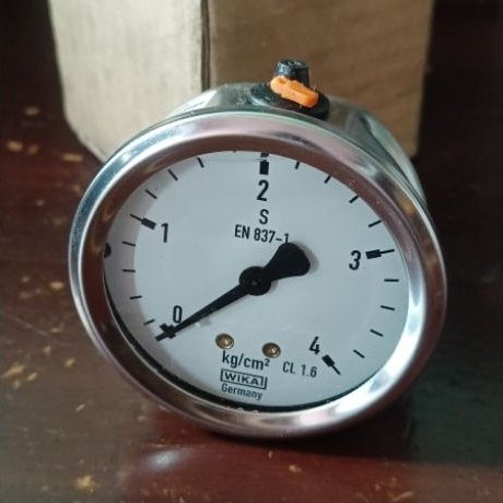 Pressure Gauge WIKA EN 837-1 4 kg/cm 2 1/2 inch drat 1/4 type bottom
