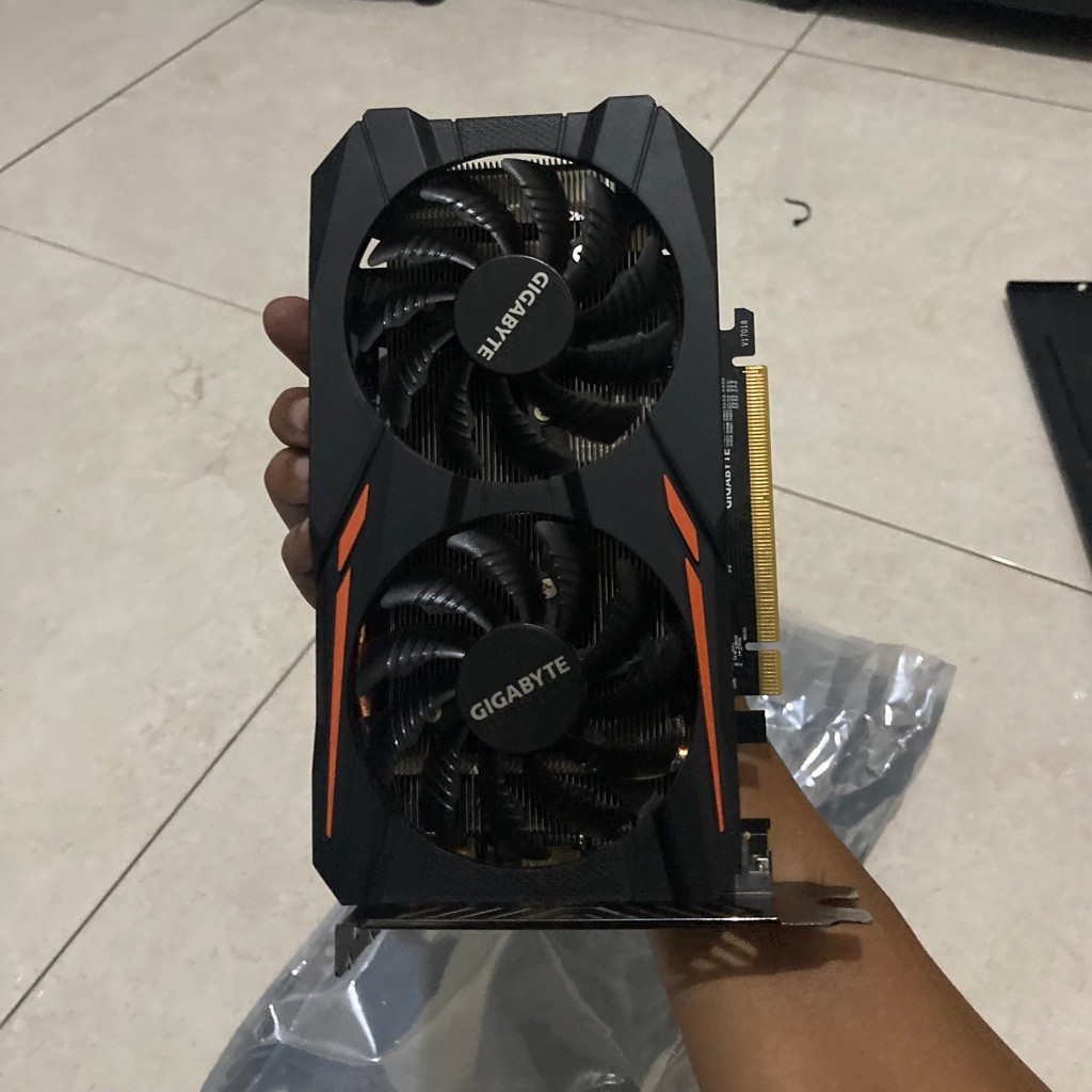 VGA Card Gigabyte RX 560 4GB