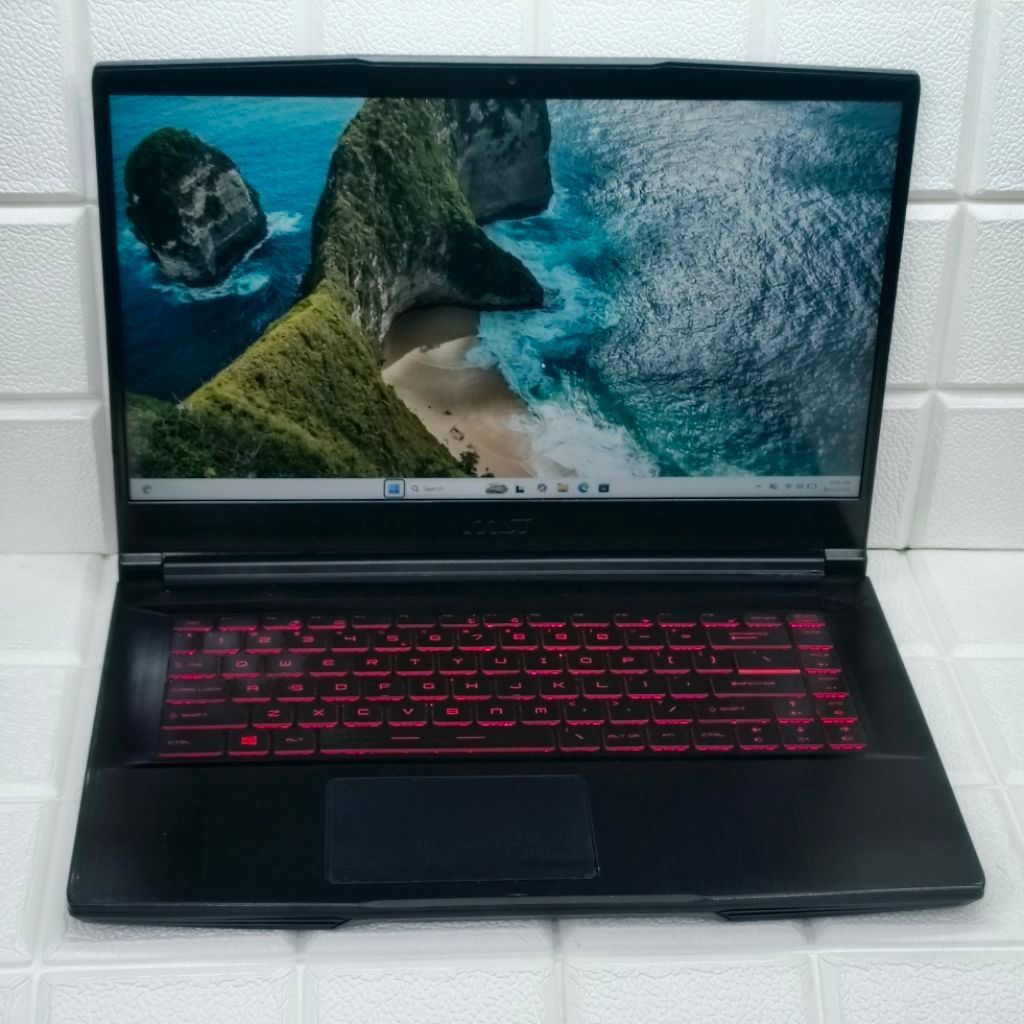 MSI GF63 THIN CORE i7-10750H GTX 1650Ti 8/512