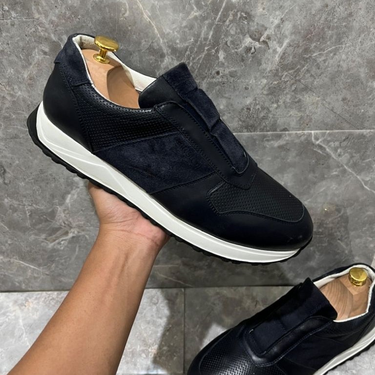 Sepatu A. Testoni Original Size 7 Fit 41-42 Sneakers Casual Slip on Preloved Pria Wanita Navy