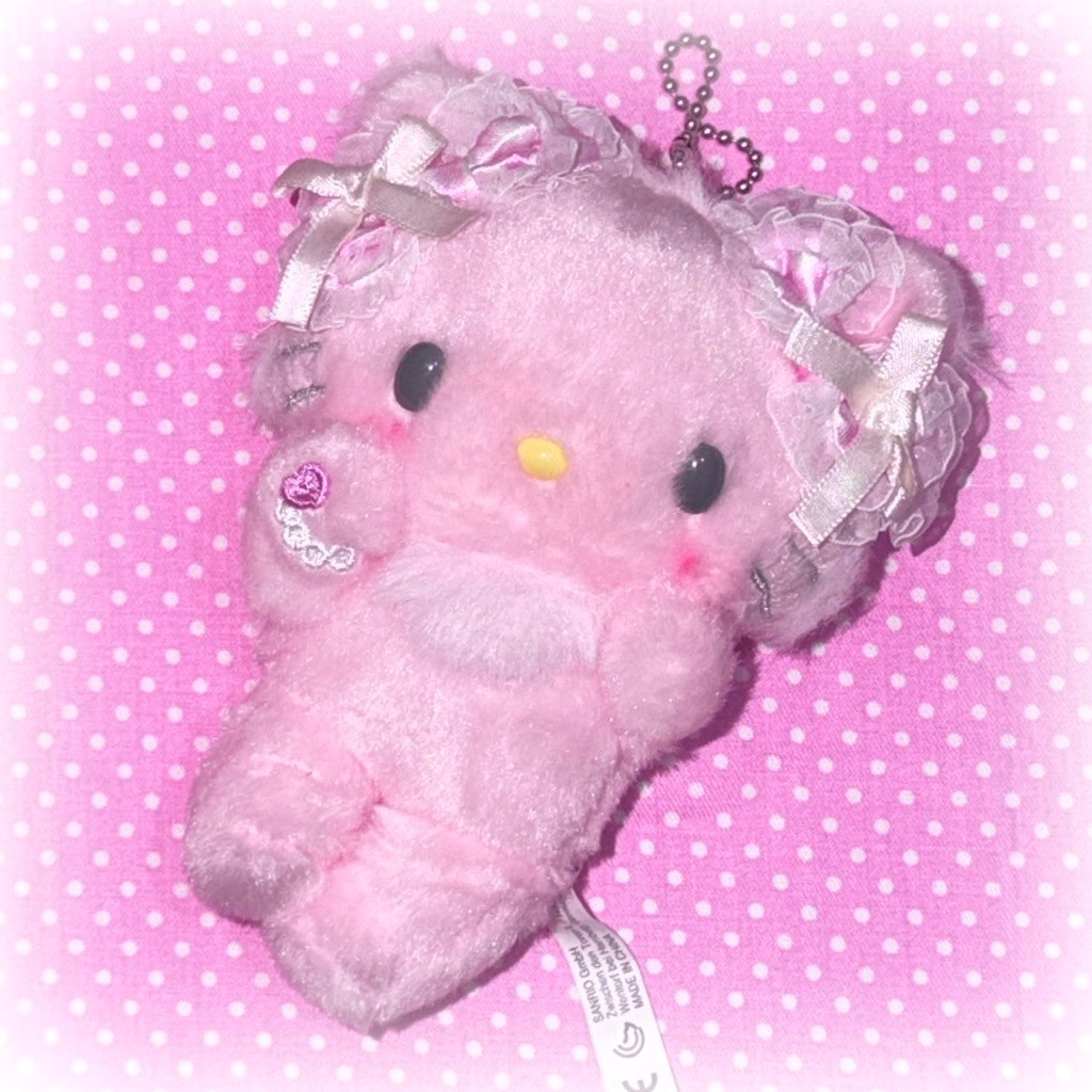 [ready] sanrio charmmy kitty honeycute plush keyring pink hello kitty