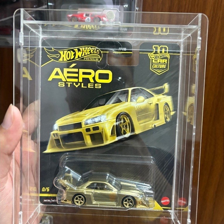 Hotwheels Chase Car ER34 LBWK “Aero Style” Gold