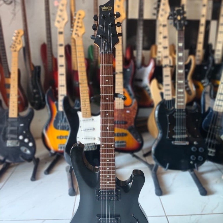 gitar elektrik schecter diamond series original