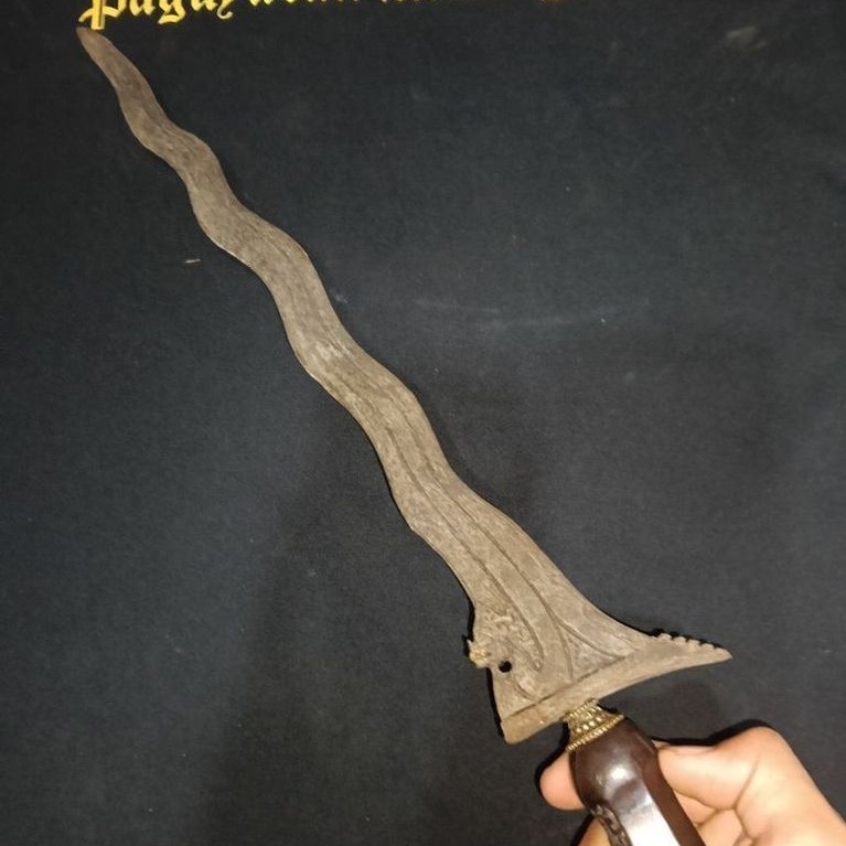 Keris Nogo Rojo