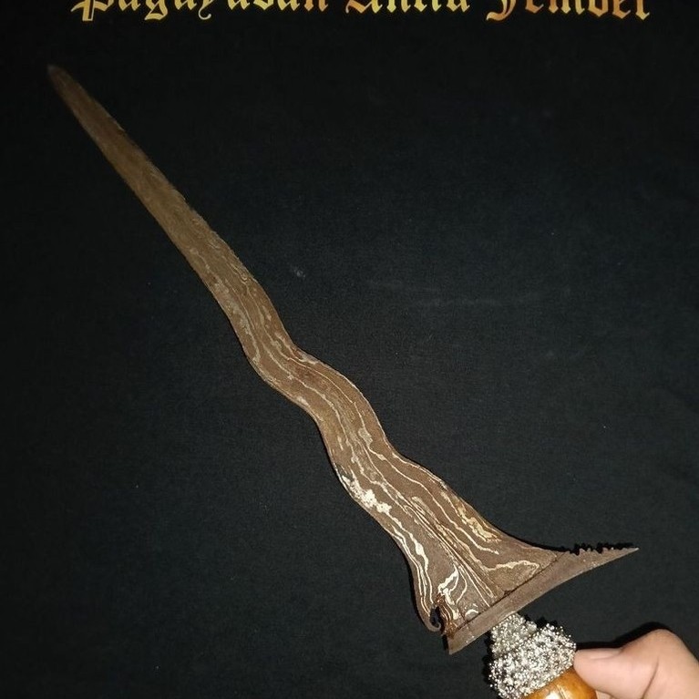 Keris Pandowo Lare