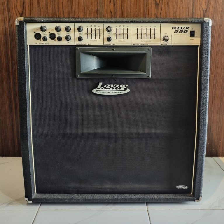 Amplifier Lexus KB/X 550 | keyboard amply etc