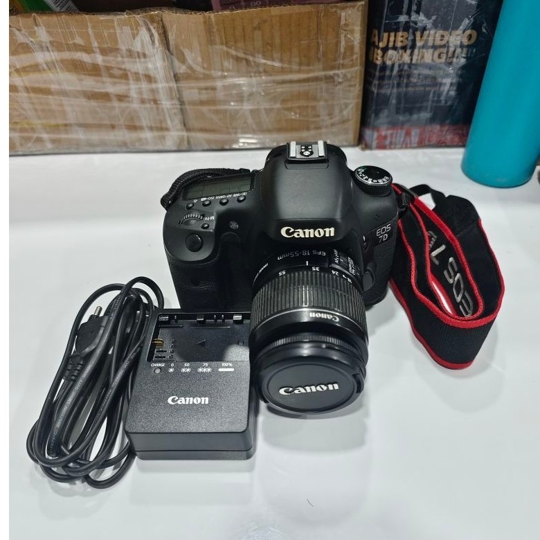 canon eos 7D kit 18-55mm, +32GB, camera second normal mulus, kamera DSLR semipro