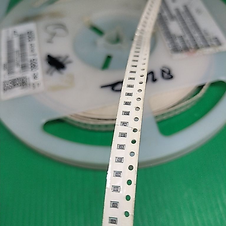 10 pcs resistor smd 820 ohm
