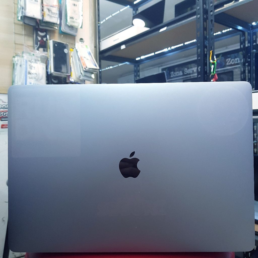 Macbook Pro 2019 Core i7 16/512GB