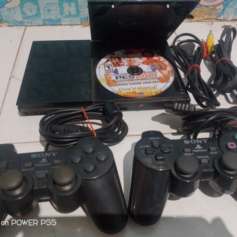 Ps2 slim Seri 9 Maen Gamenya pake Kaset.