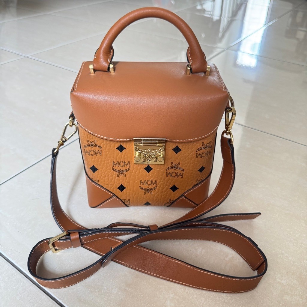Tas MCM SMALL SOFT BERLIN NS CROSSBODY COGNAC Bag