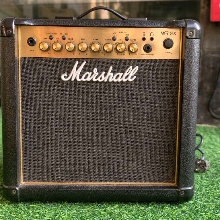 Second - Amplifier Gitar Marshall MG15FX Gold Original