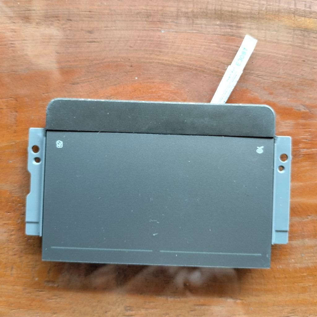 touchpad trackpad laptop Toshiba dynabook R63/D