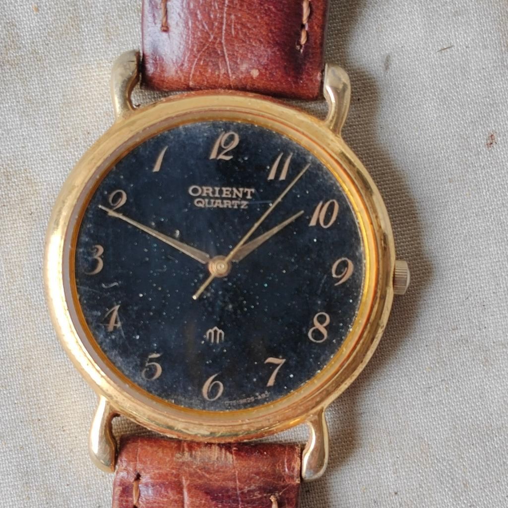 Pajangan Vintage Jam Tangan Orient Japan