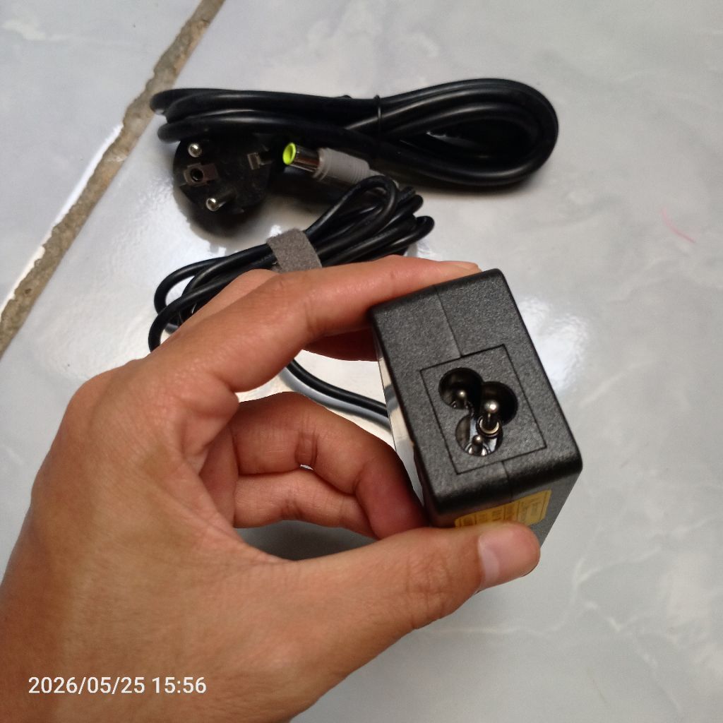 Charger ORI Laptop Lenovo Thinkpad x131e