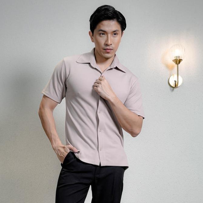 [ Flash Sale ] LA Double Knit Kemeja Pria 2-Way Stretch Lengan Pendek