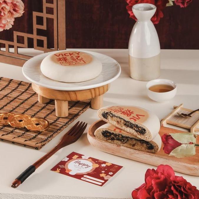 Kue Bulan Merk Vicky / Kue Tong Ciu Pia Merk Vicky /  Kue Roda / Moon Cake Vicky