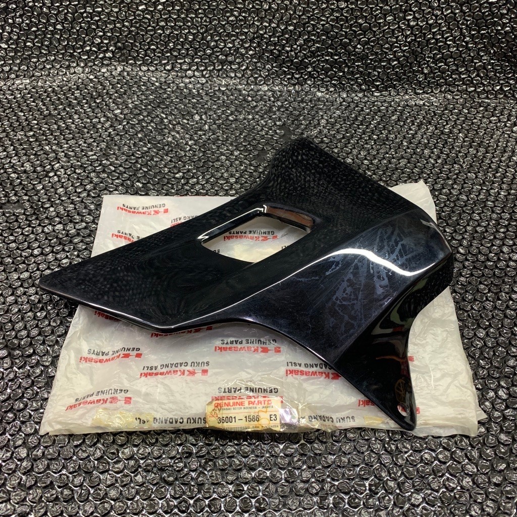 SAYAP TANGKI TENGKI COVER RADIATOR NINJA R KIS C J OLD LAMA HITAM E3 Asli Ori KAWASAKI GENUINE PARTS