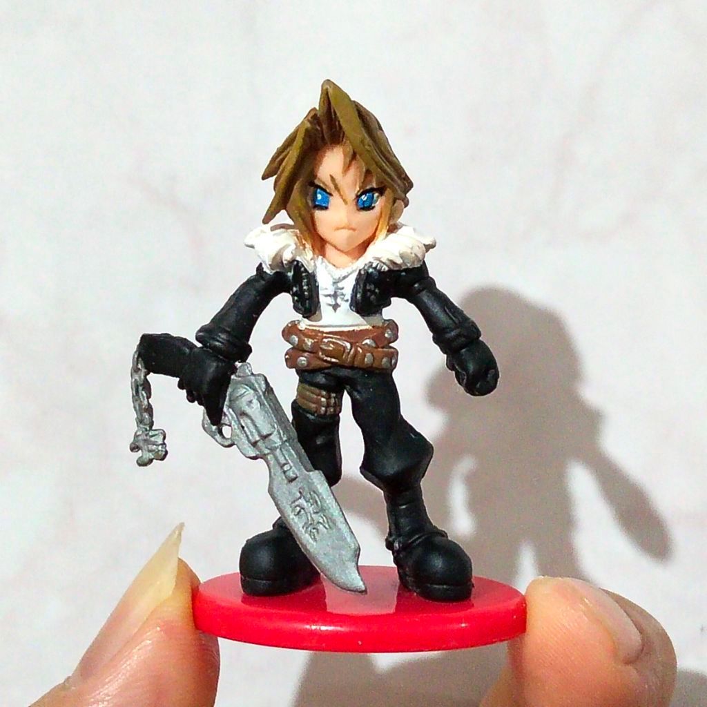 Figur Final Fantasy VIII Squall Leonhart Coca-Cola – Mini Figure Original Color Like New