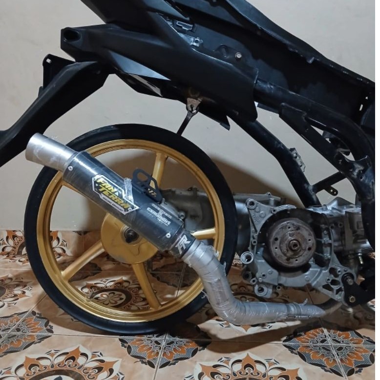 velg belakang enkei copy rcb mio ring 17