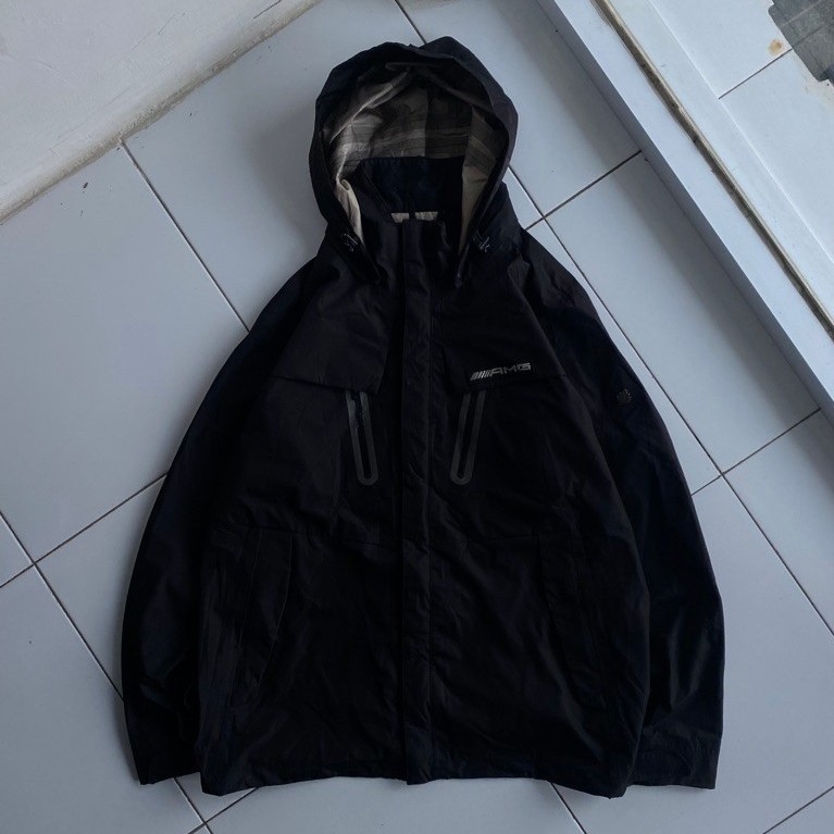 Outdoor Lafuma gropcore likenew (waterproof)