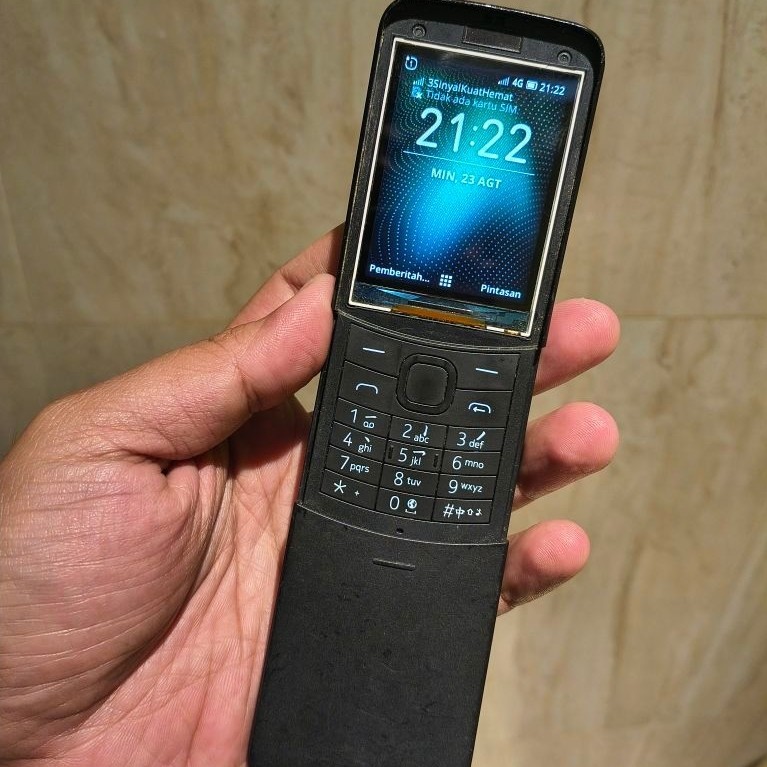 Nokia 8110 4g original all operator