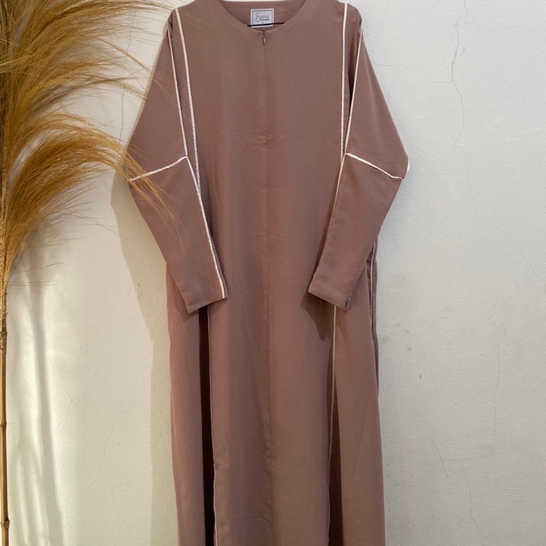 Preloved Line Sofni