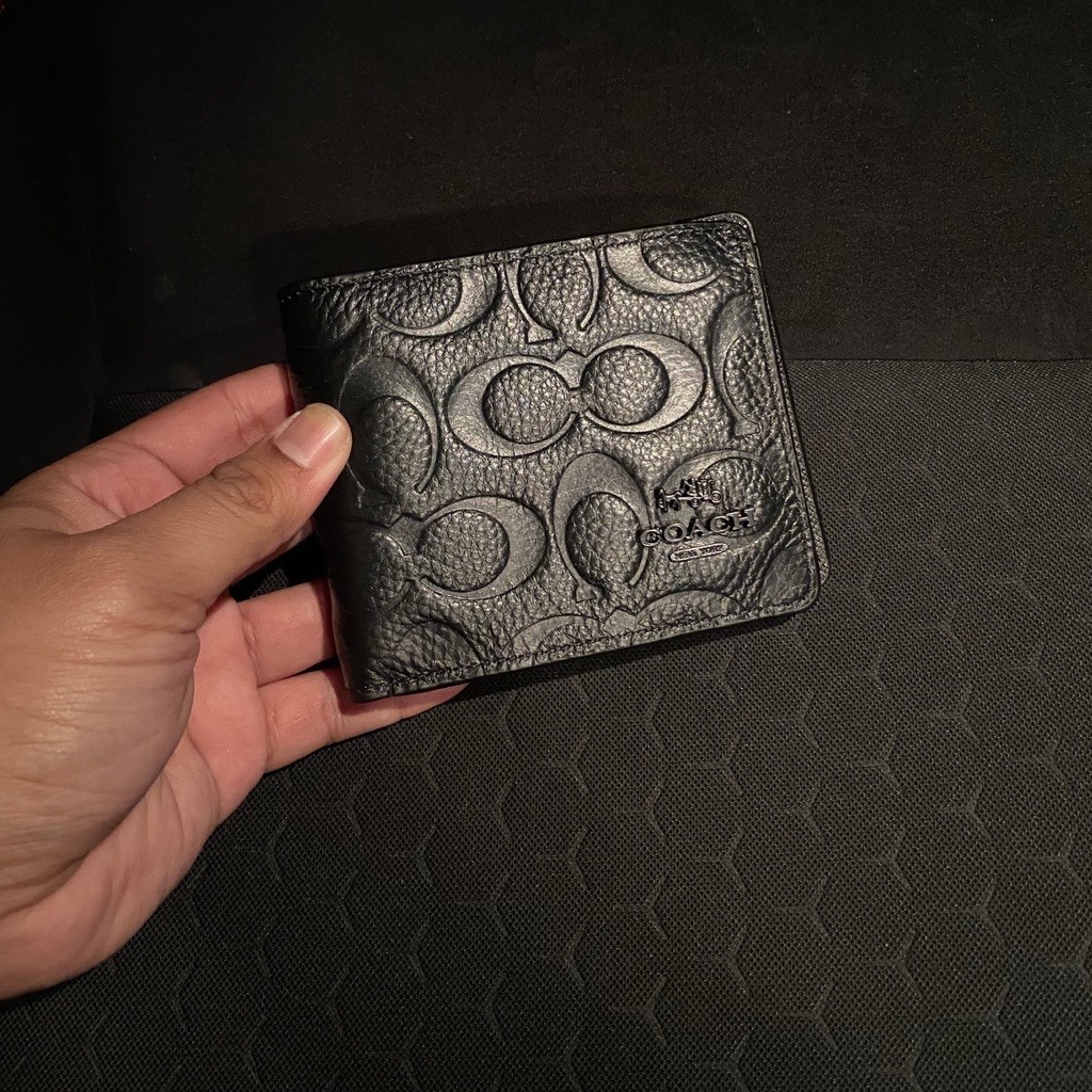 Dompet coach pria