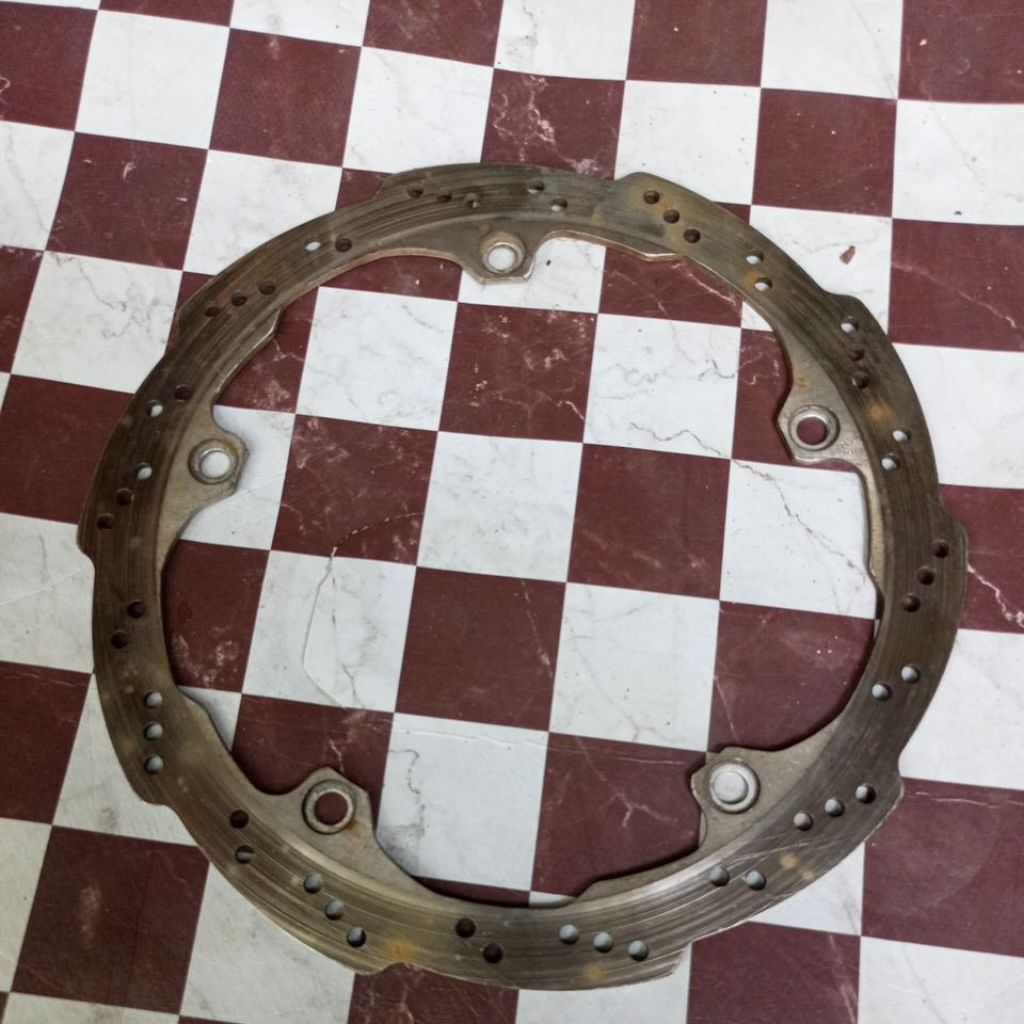 Piringan Cakram Depan Disc Suzuki GSX 150R/GSX150 S PNP PNP Shogun 125 SP-Fu fi original bekas copot