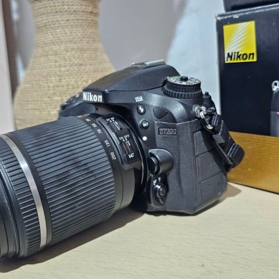 Camera Nikon D7200 Lensa Tamron