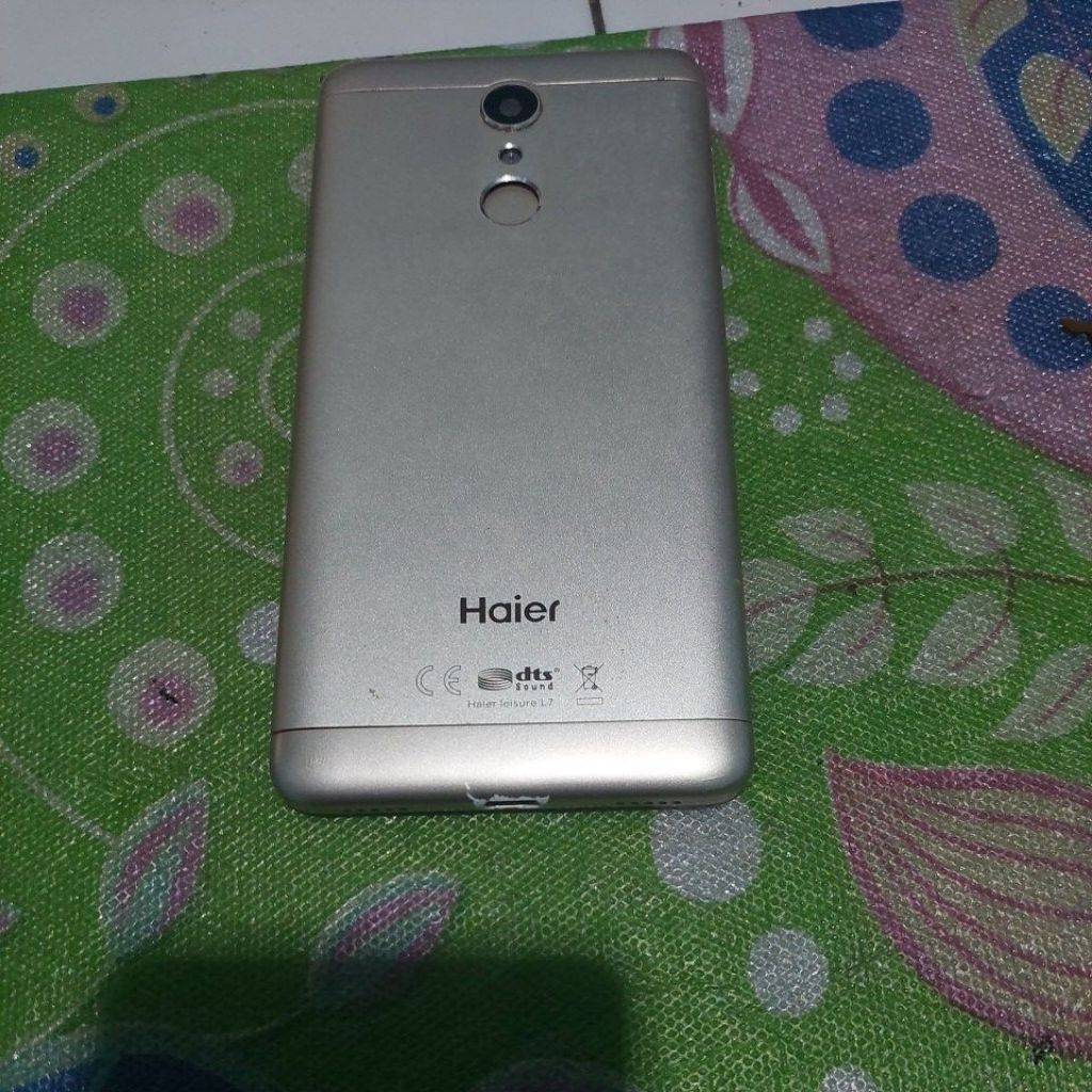 lcd haier L7 cabutan orjinal