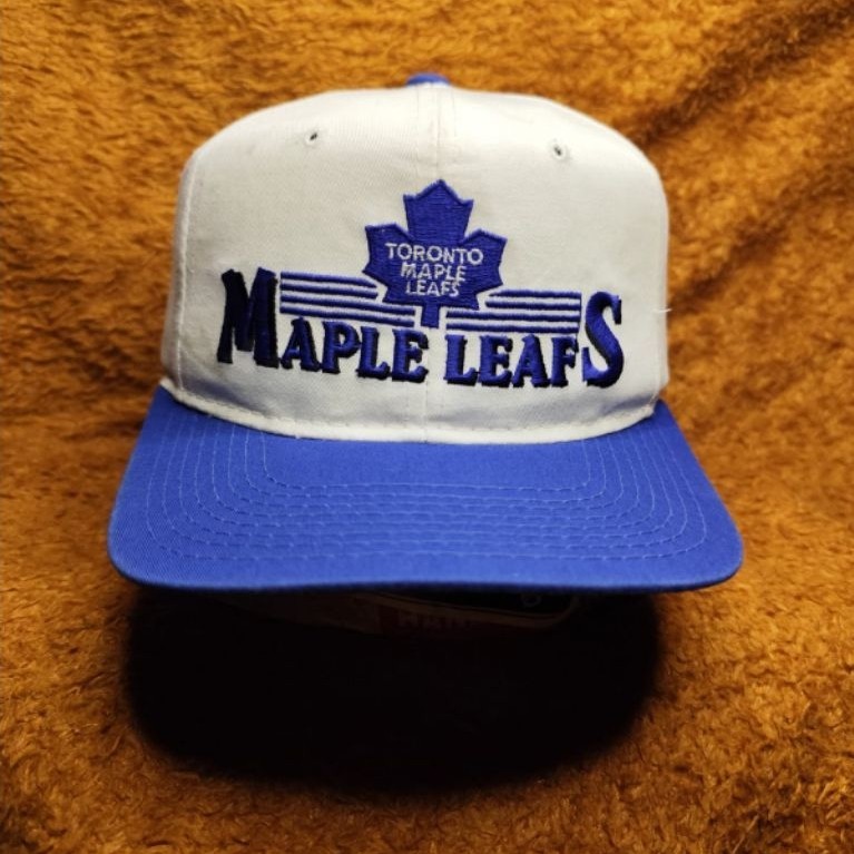 Toronto Maple Leafs by The Sideliner
